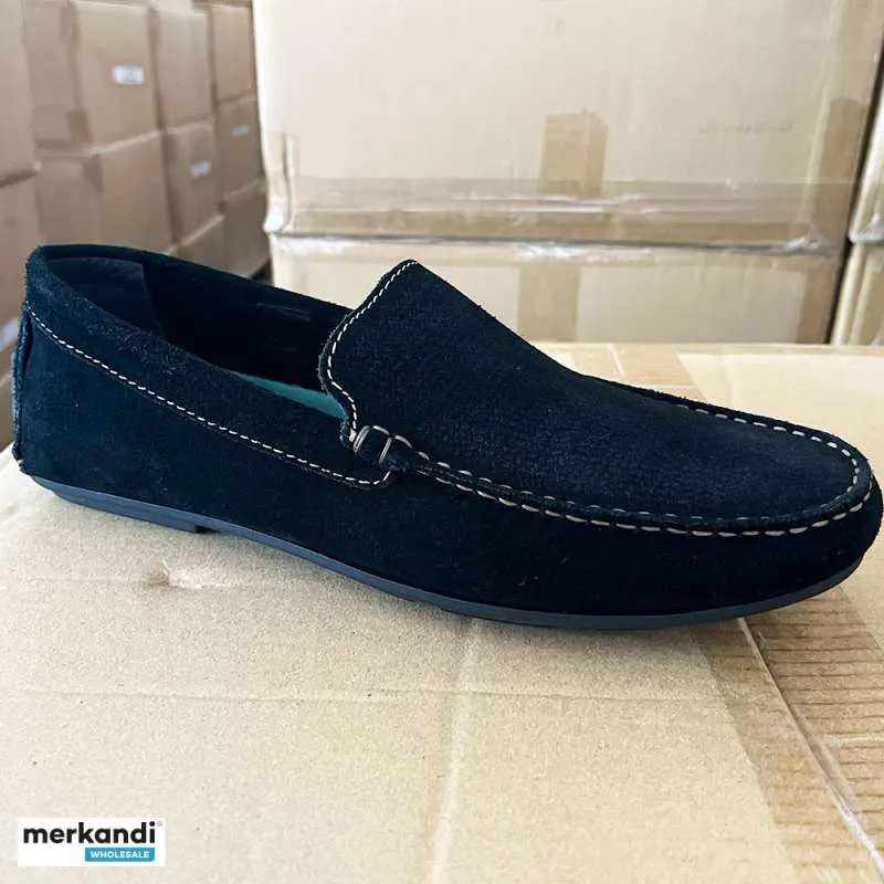 12.000 PARES DE ZAPATOS DE CUERO AUTÉNTICO LISTOS PARA LA ENTREGA