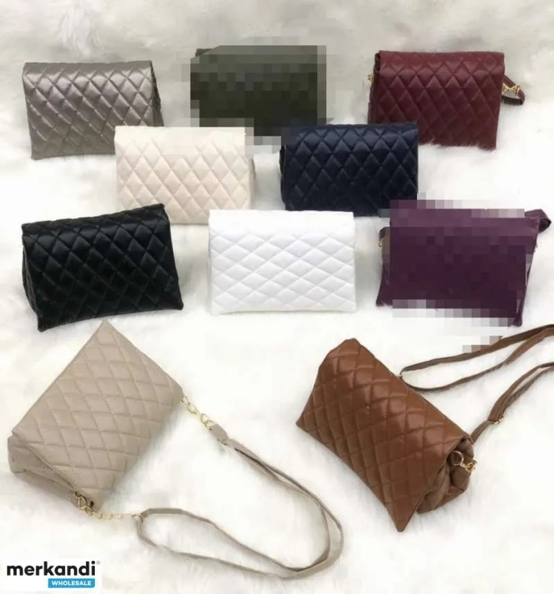 Amplia tu colección mayorista con bolsos de mujer en diferentes colores y modelos.