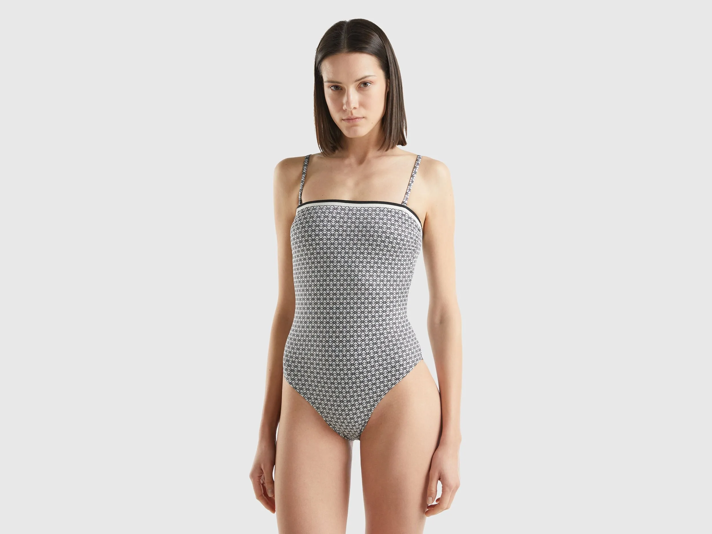 Bañador con monograma