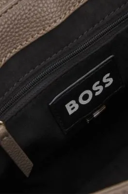 Bolso de piel sintética granulada con monograma Double B