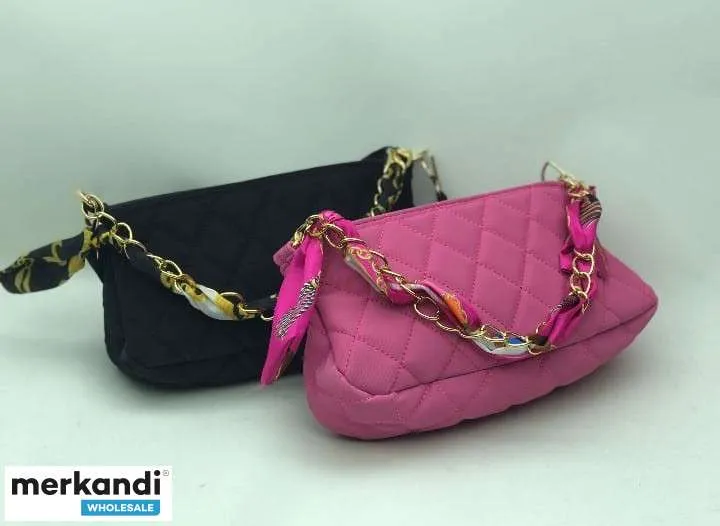 Bolsos de mujer DMY al por mayor con variedad de variantes de color y modelo.