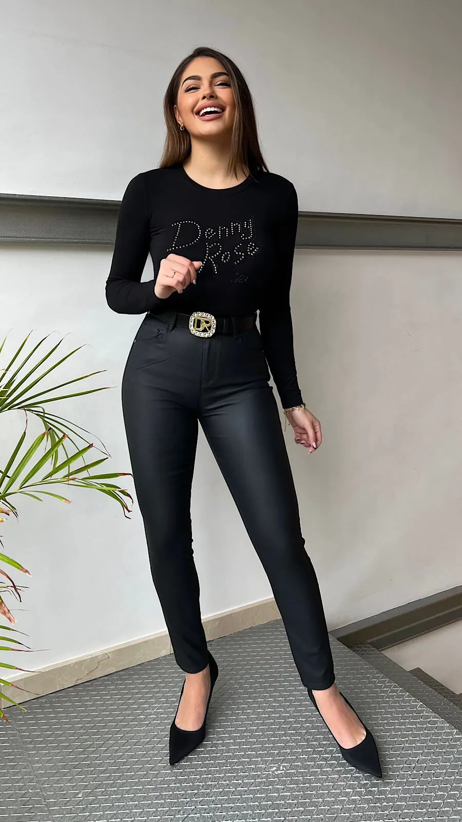 Camiseta Negra Luxury