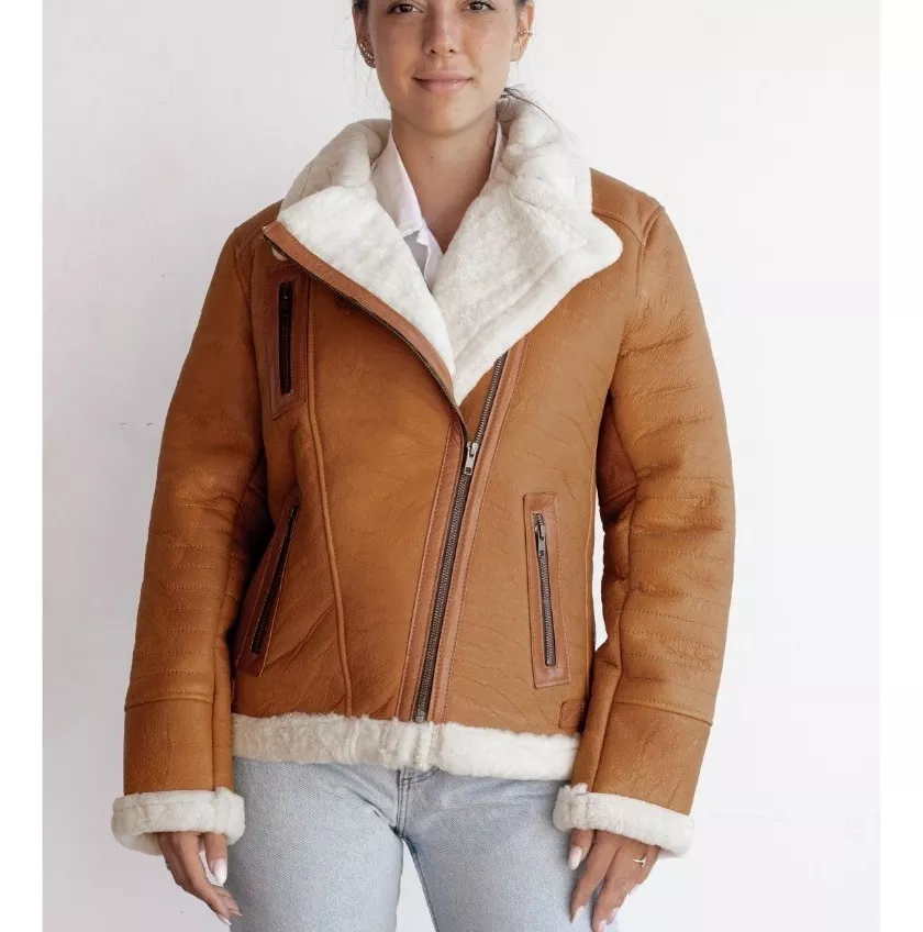 CAMPERA DE CUERO DE OVEJA DE MUJER  MODELO: DUTY
