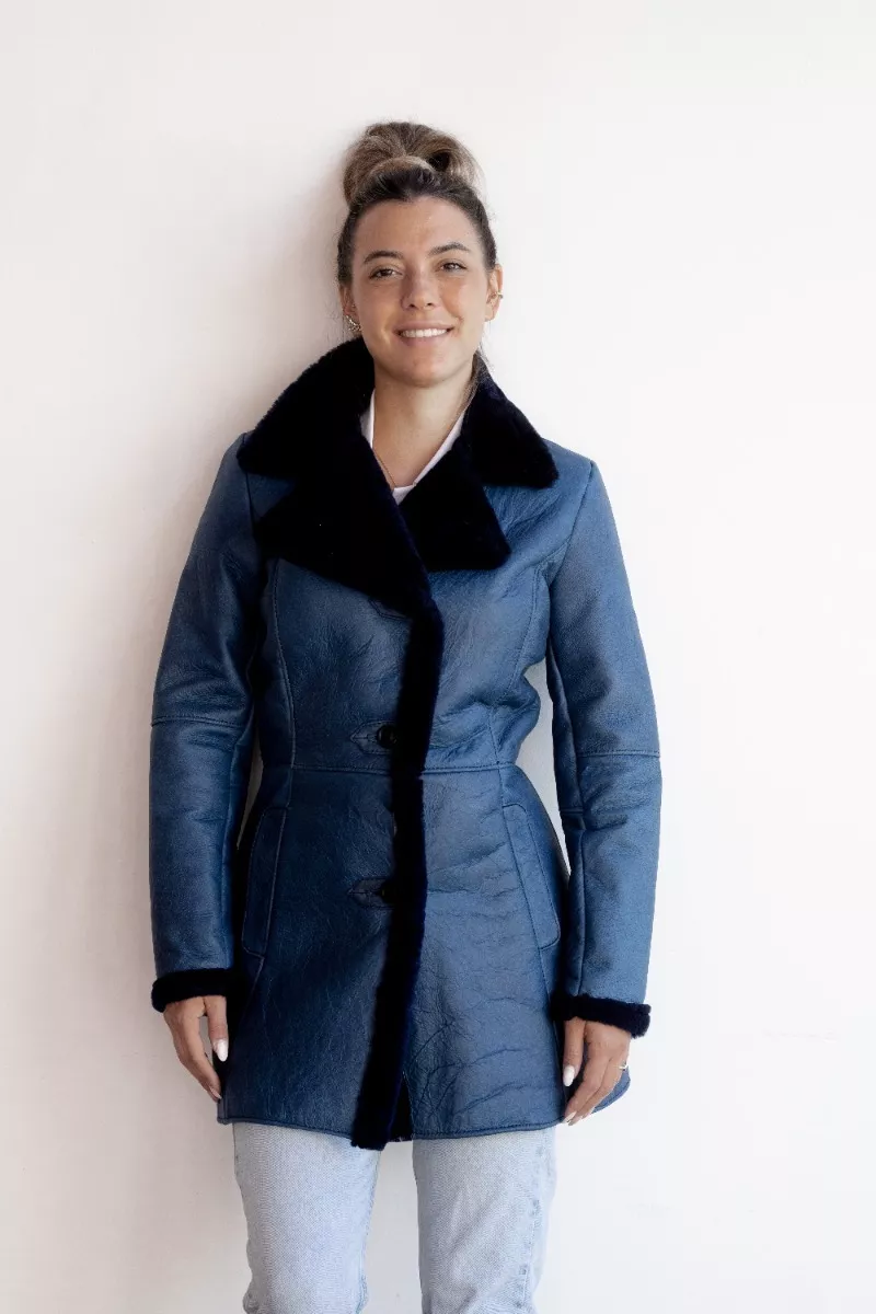 CAMPERA DE CUERO DE OVEJA DE MUJER  MODELO: SOL.E