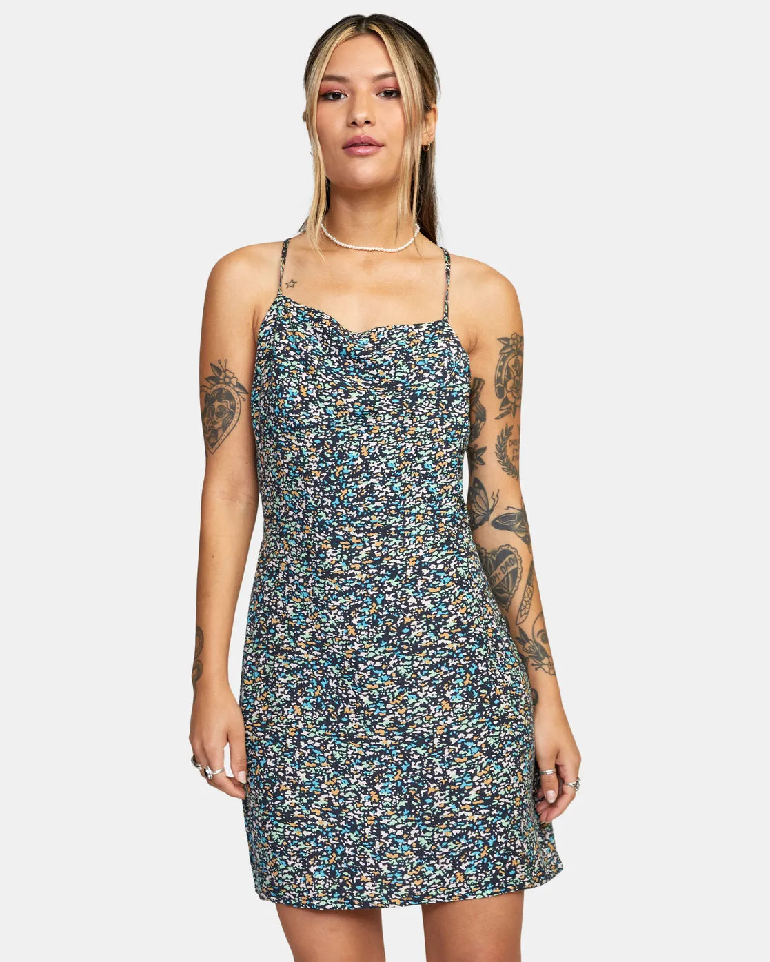 Captive tank dress