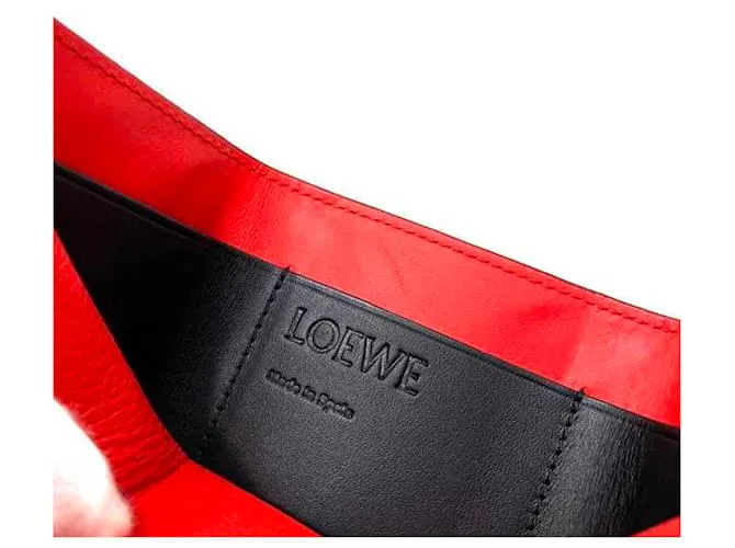 Cartera de cuero rojo Loewe con tres pliegues Roja 