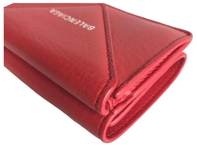 Cartera de cuero rojo plegable Balenciaga Roja 