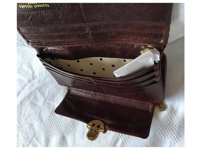Cartera de cuero Tsumori Chisato Castaño 