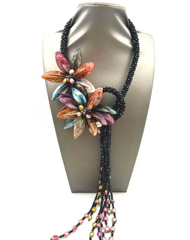 COLLAR MULTICOLOR DE MODA PARA BODAS CON FLORES DE MADREPERLA