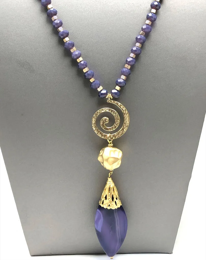COLLARES DE MUJER MORADOS HECHOS A MANO DISEÑOS UNICOS