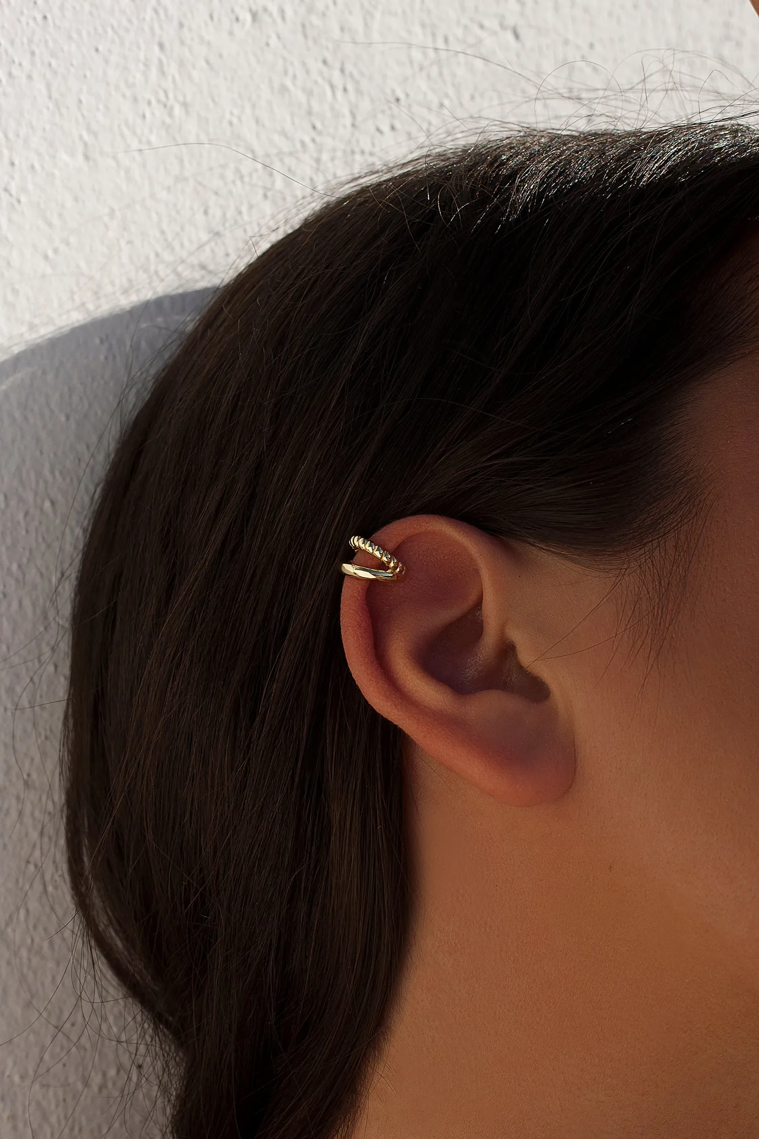 Ear cuff en plata bada en oro diseo trenzado