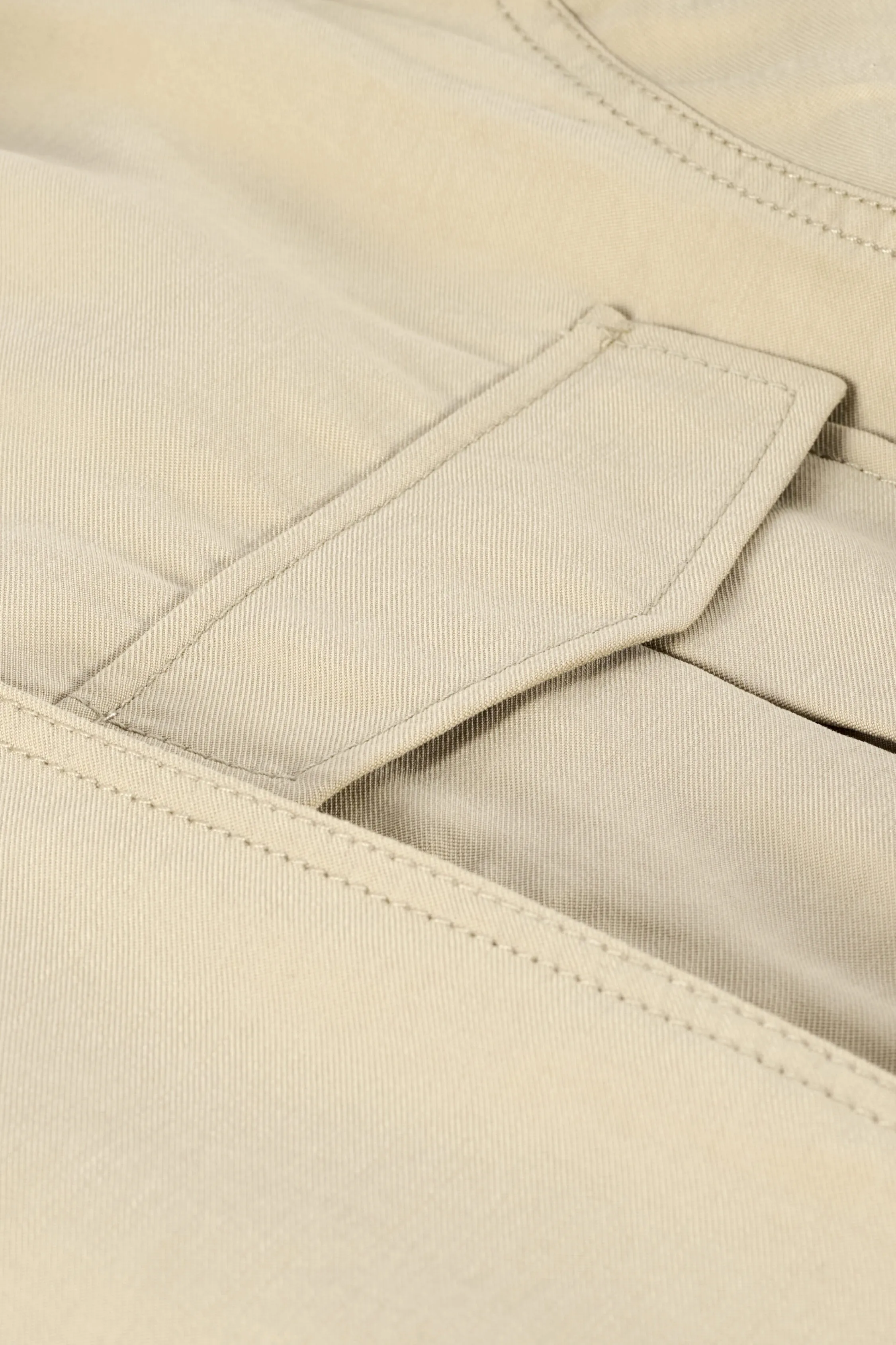 LISON chaqueta safari fluida