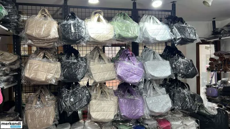Los mayoristas deben aprovechar este momento para comprar bolsos de Turquía para mujer.