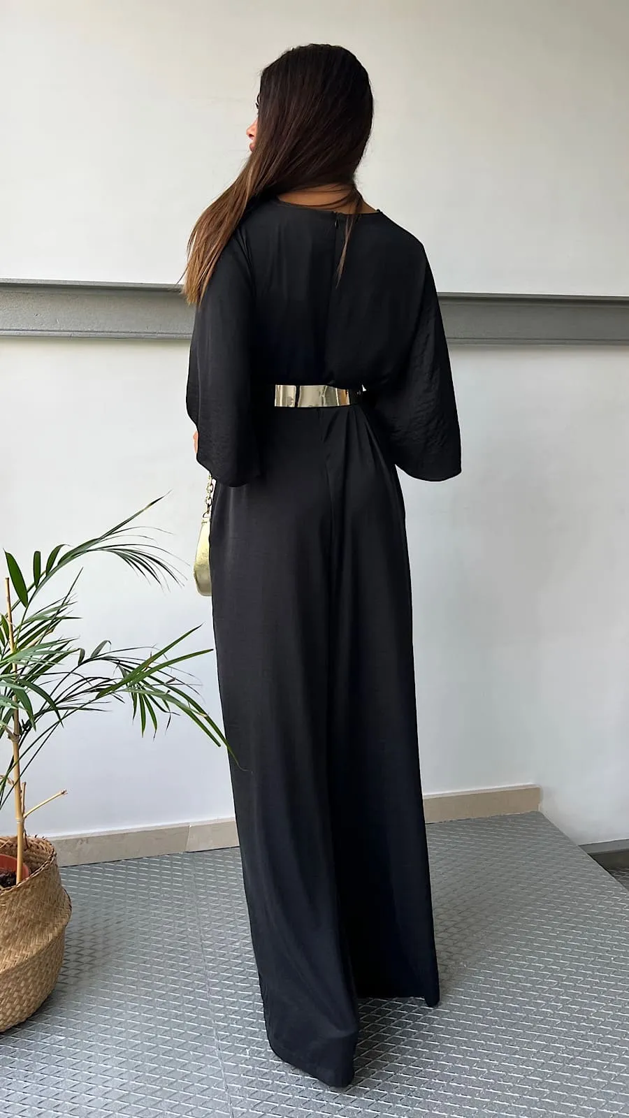 Mono Negro Escote V