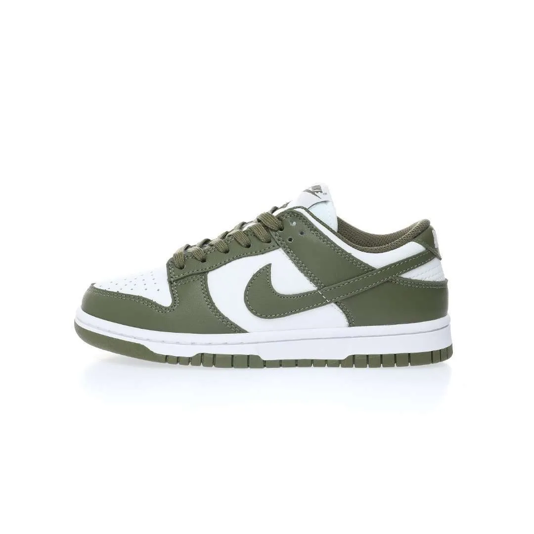 Nike SB Dunk Low «Medium Olive»