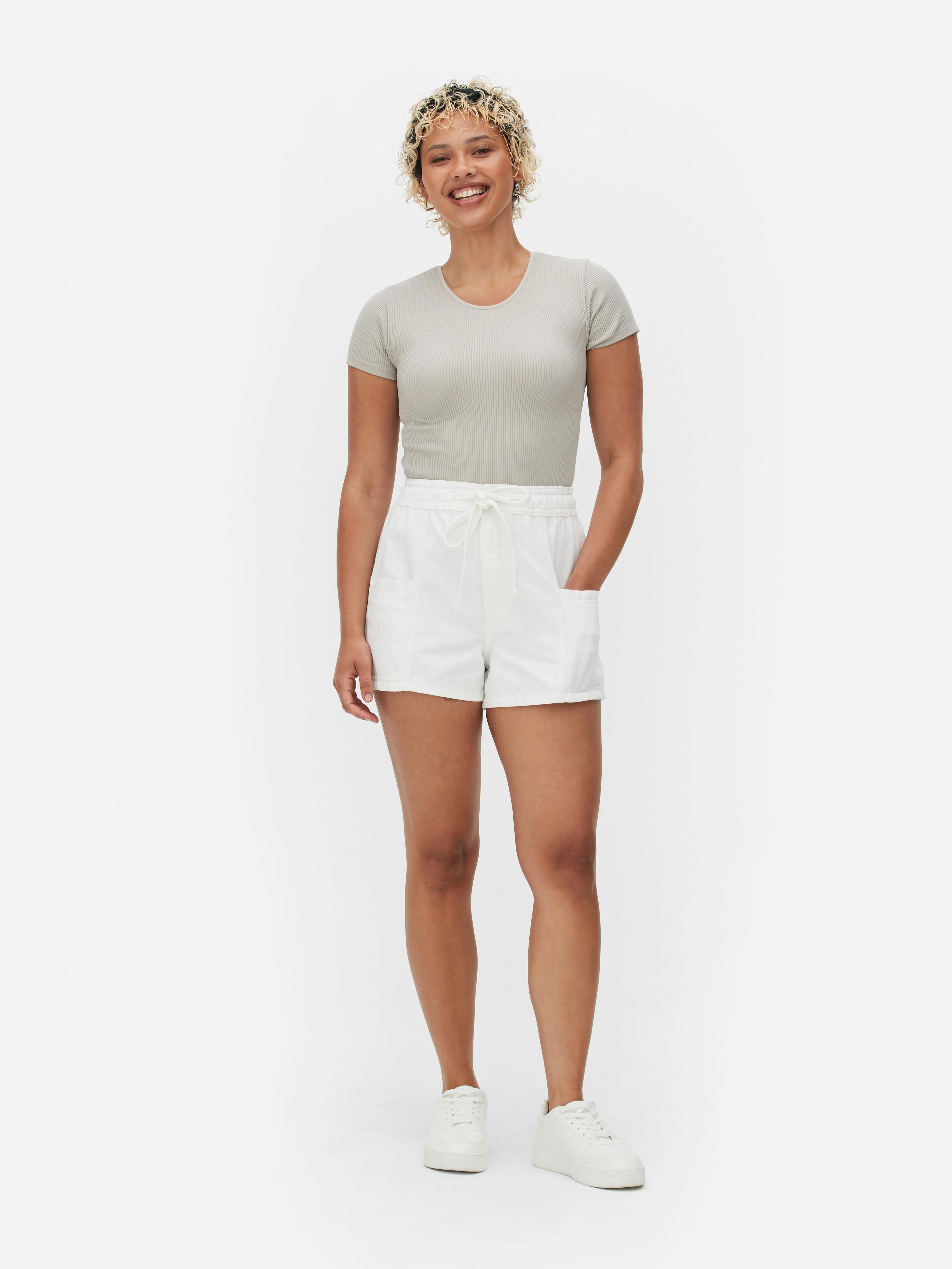 Pantalones cortos vaqueros con cordón de ajuste