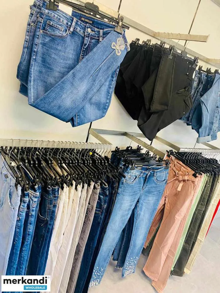 PANTALONES VAQUEROS DE MUJER  MEZCLA DE MODELOS Y TALLAS  ¡PRODUCTOS DESPUéS DE LA LIQUIDACIóN DE LA TIENDA!