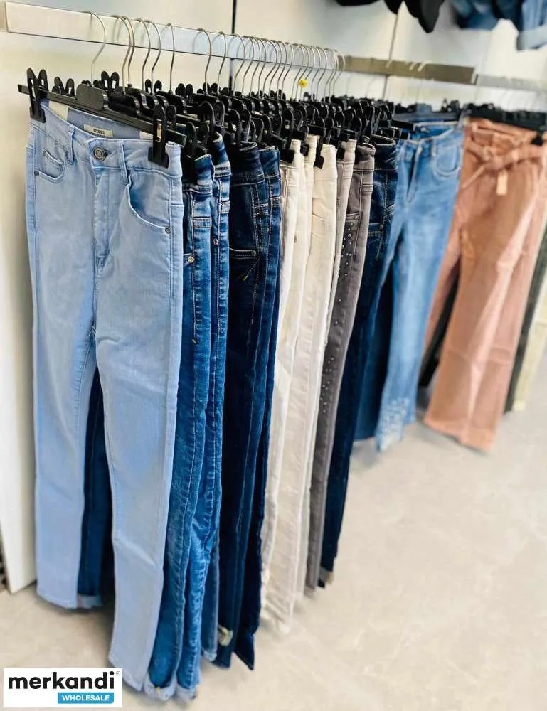 PANTALONES VAQUEROS DE MUJER  MEZCLA DE MODELOS Y TALLAS  ¡PRODUCTOS DESPUéS DE LA LIQUIDACIóN DE LA TIENDA!