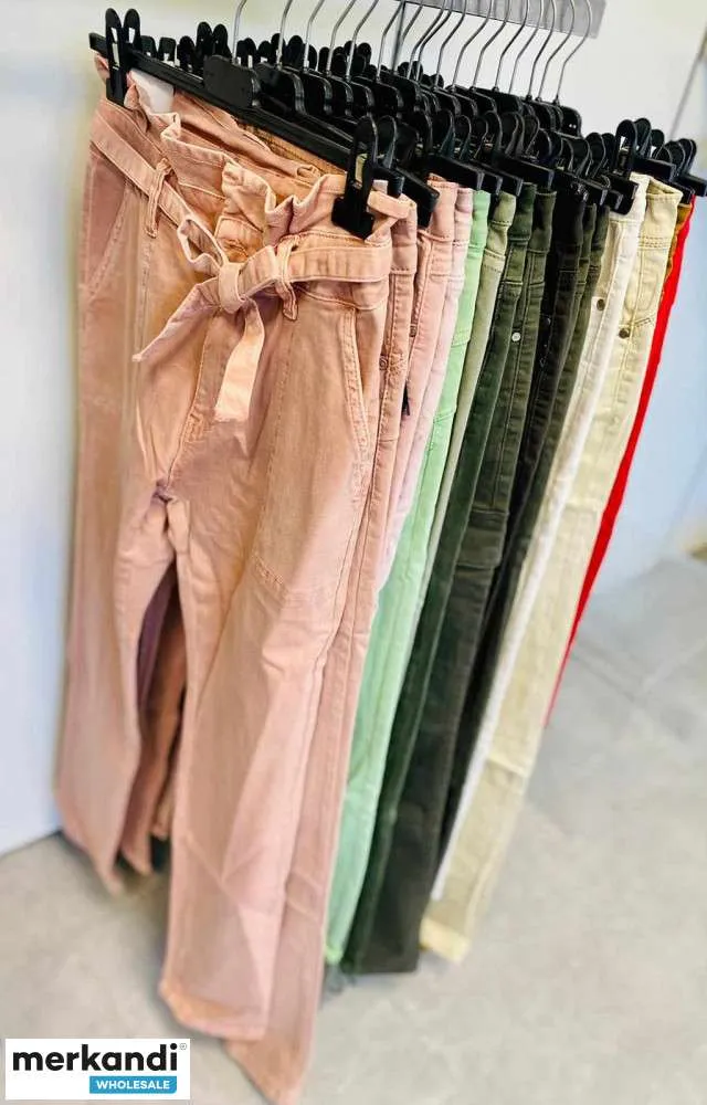 PANTALONES VAQUEROS DE MUJER  MEZCLA DE MODELOS Y TALLAS  ¡PRODUCTOS DESPUéS DE LA LIQUIDACIóN DE LA TIENDA!