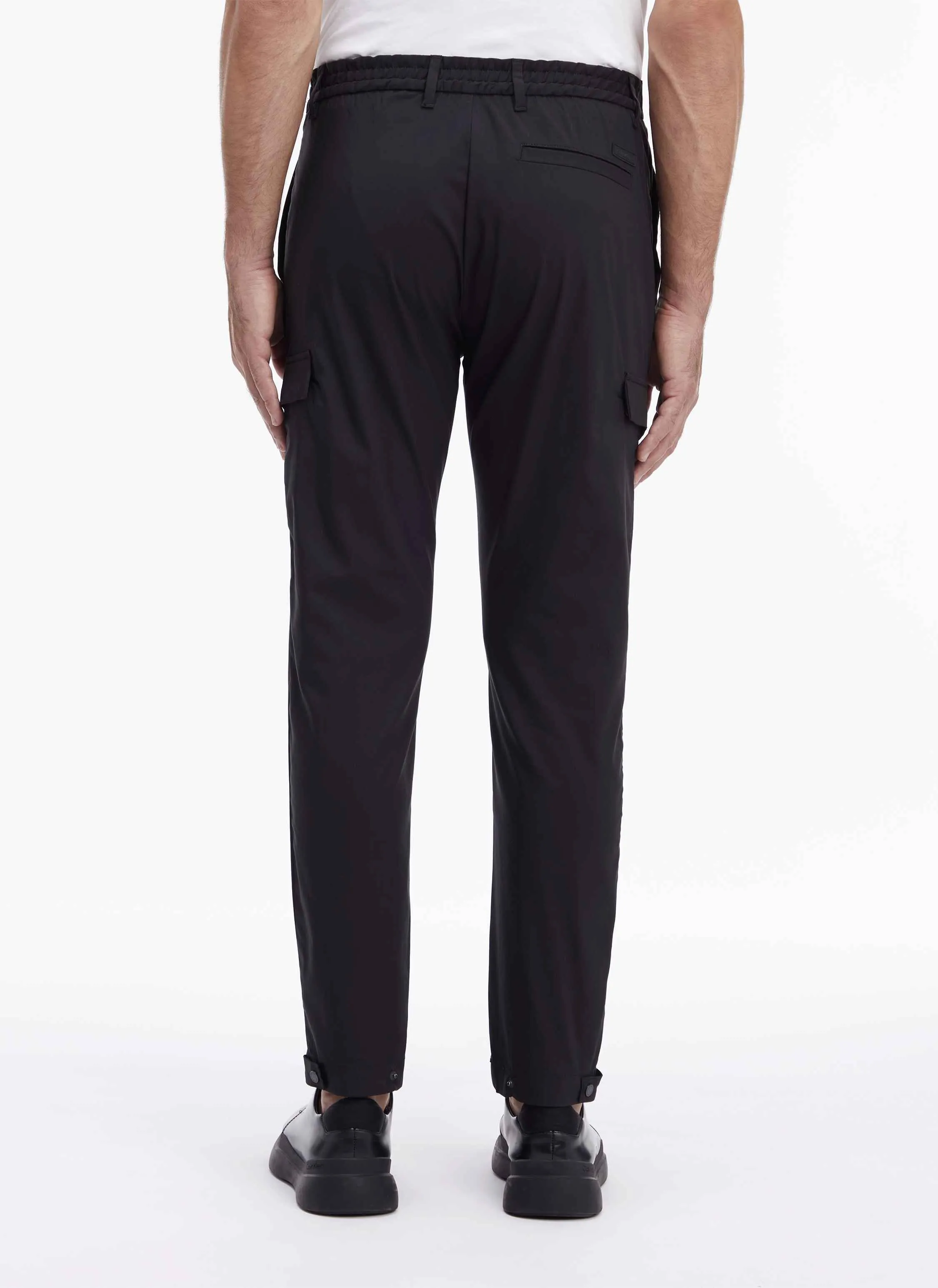 Pantalón cargo recto de mezcla de algodón en negro