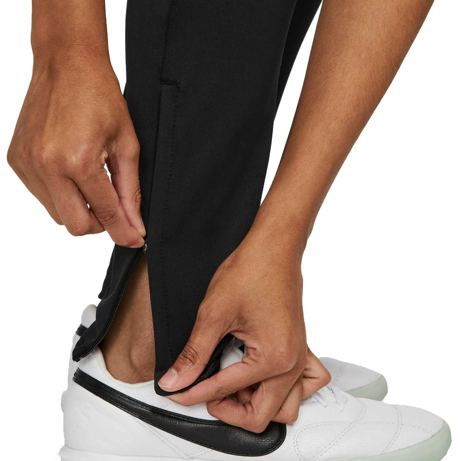PANTALóN NIKE LIVERPOOL MUJER ENTRENAMIENTO DRIFIT STRIKE