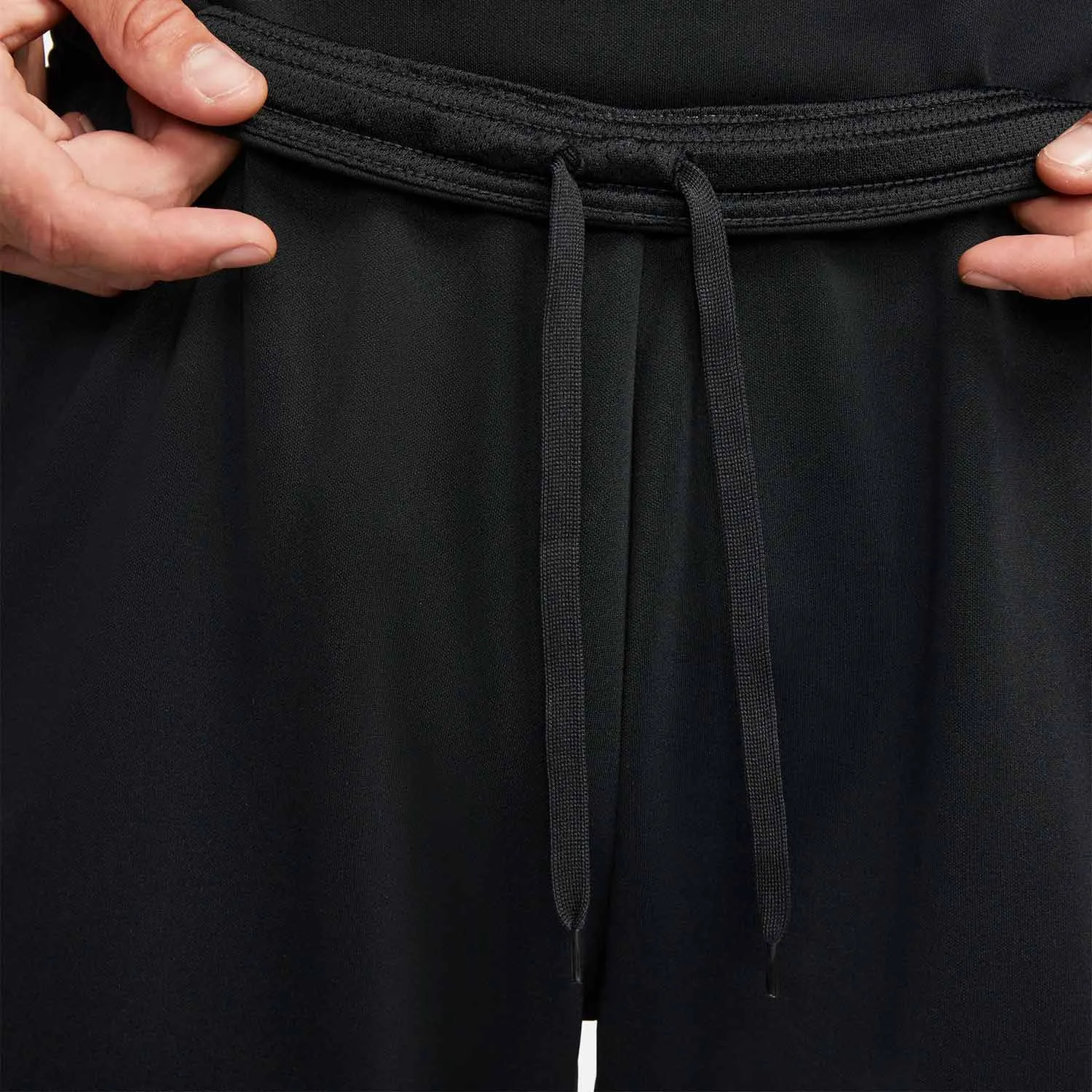 PANTALóN NIKE THERMAFIT ACADEMY WINTER WARRIOR