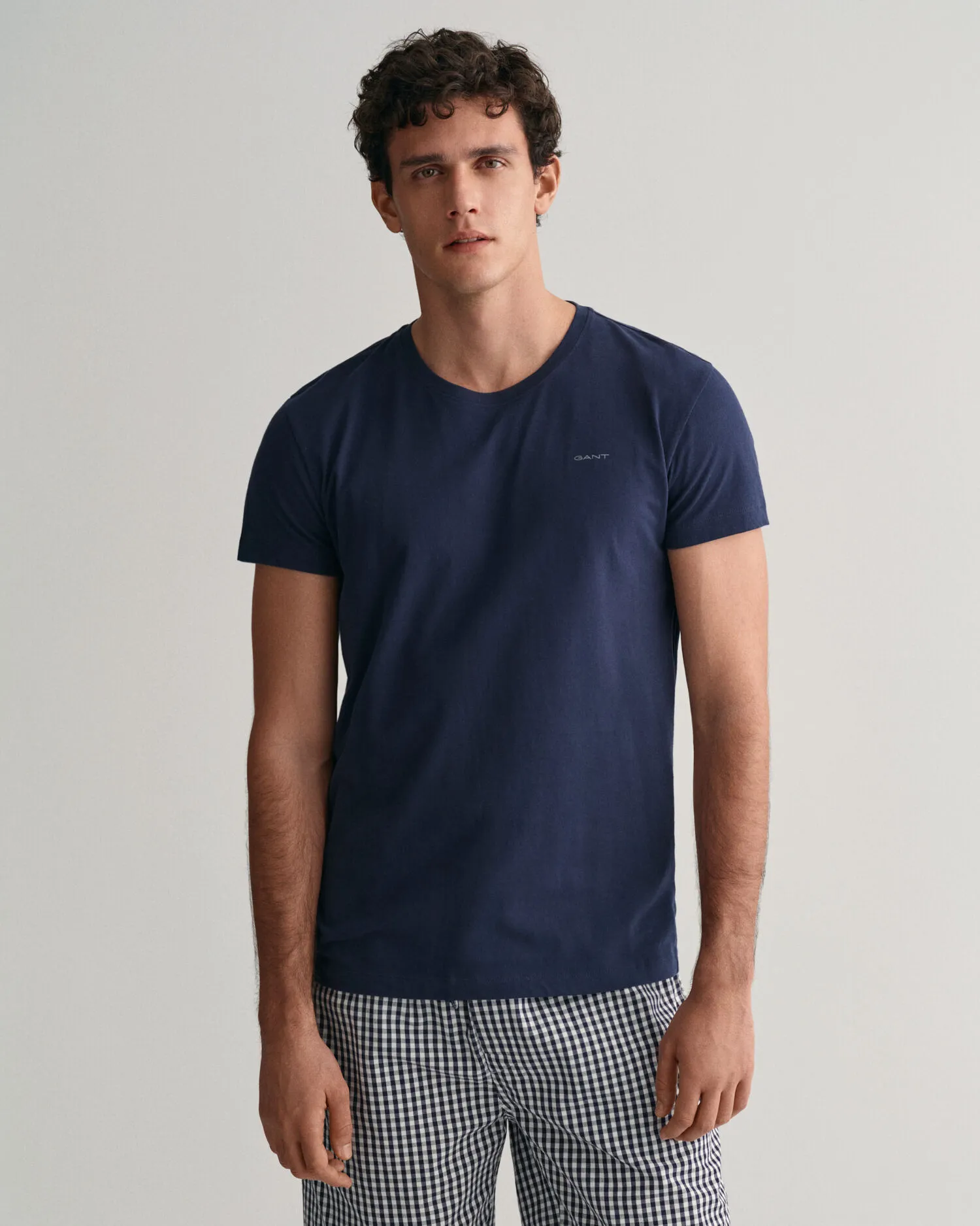 Paquete de dos camisetas de cuello redondo
