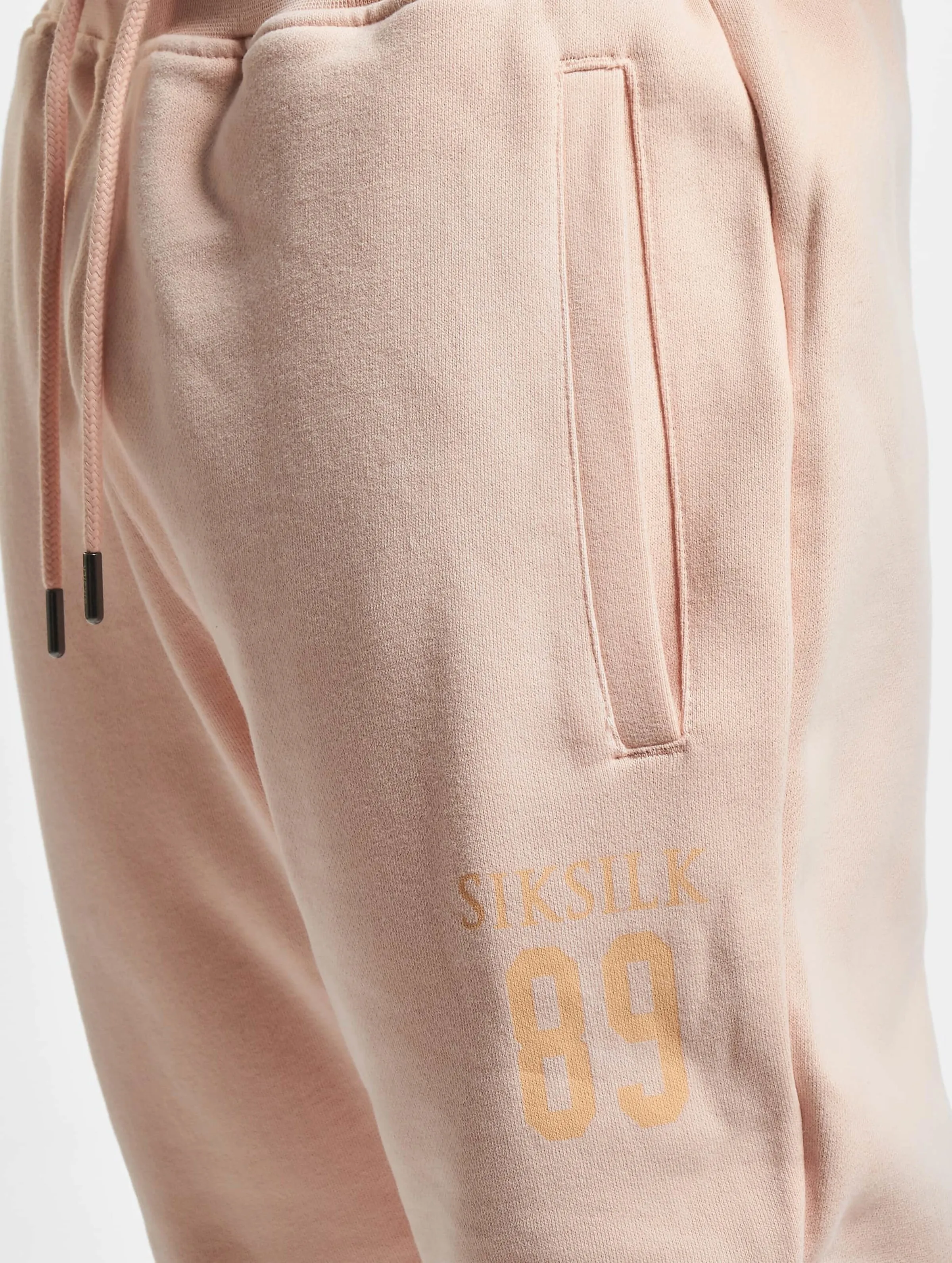 Relaxed Fit Small Cuff Joggers