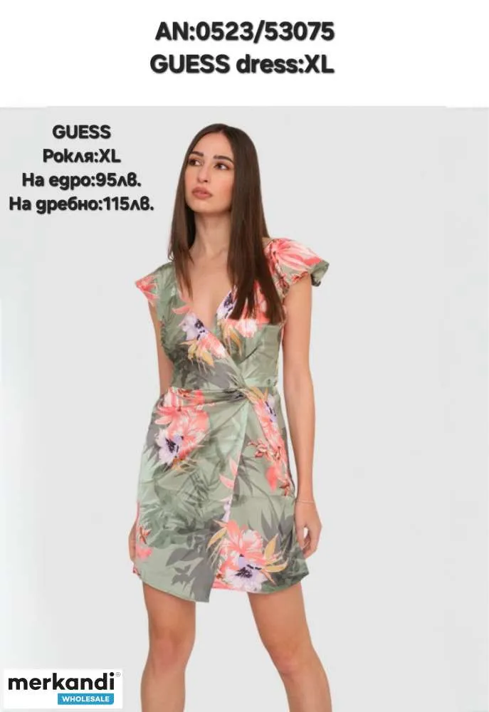 Ropa de outlet de moda GUESS para mujer 80%, hombre20%