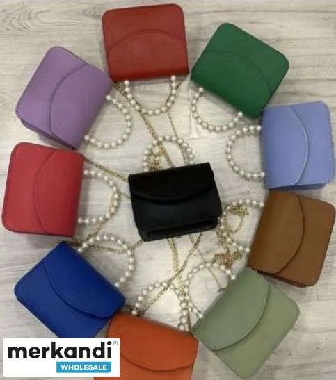 Venta al por mayor de bolsos de mujer de Turquía en las mejores condiciones.
