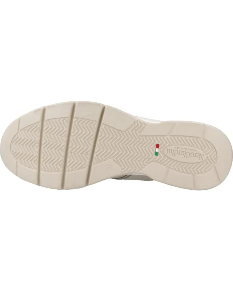 Zapatillas deporte NERO GIARDINI  de Mujer ZAPATILLAS MUJER MODELO E409890D COLOR BEIS  710