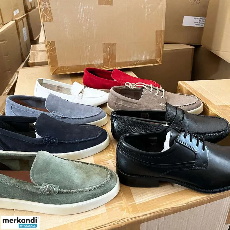ZAPATOS DE CUERO  LOTE MIXTO DE TAMAÑOS Y COLORES DE ARTÍCULOS