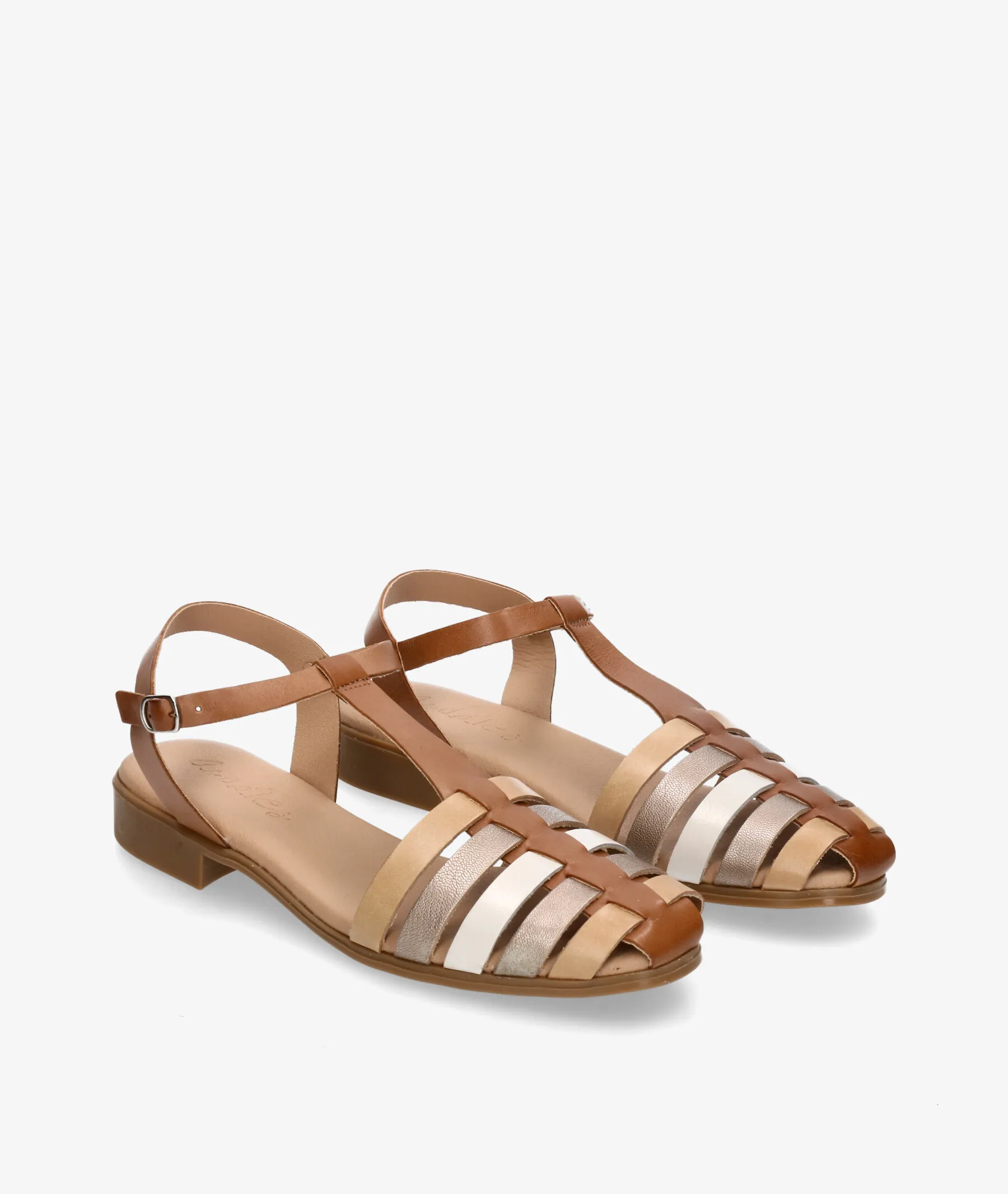 Zapatos de tacón bajo pabloochoa.shoes 117441 en cuero
